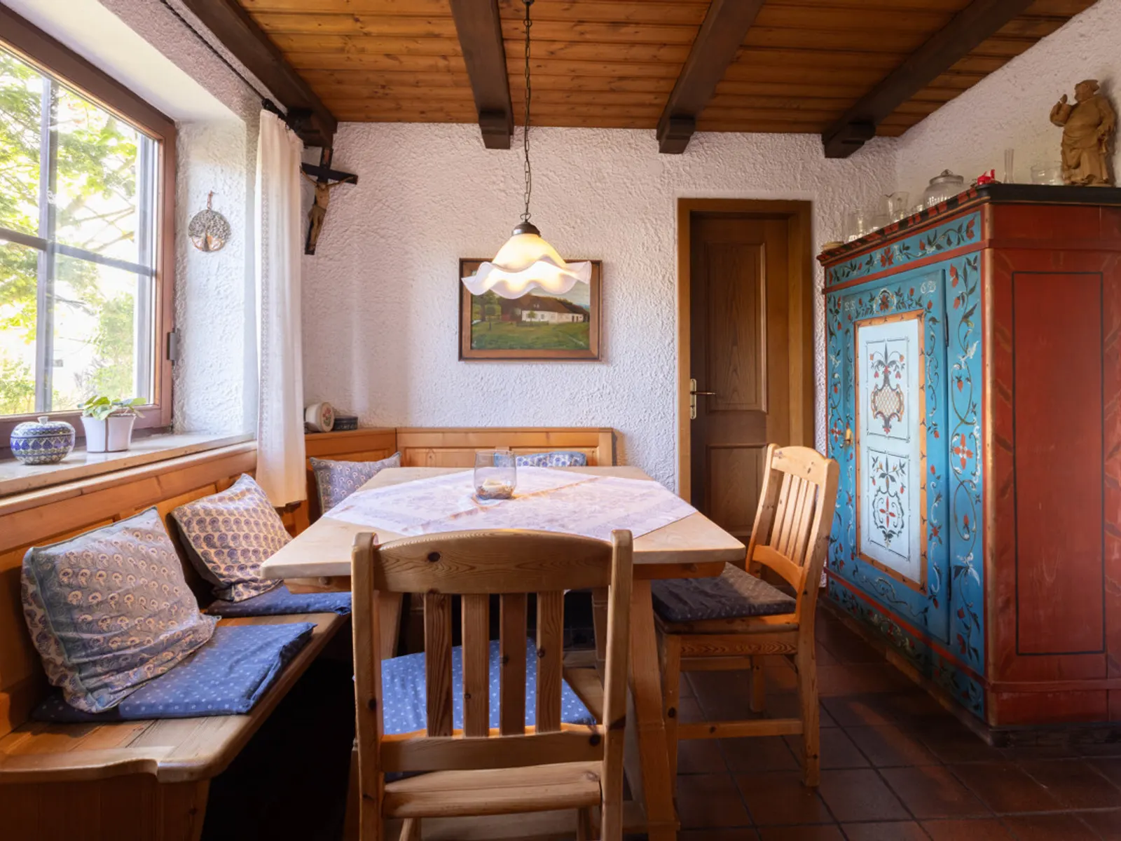 Gepflegtes großzügig angelegtes Einfamilienhaus - Bild 7