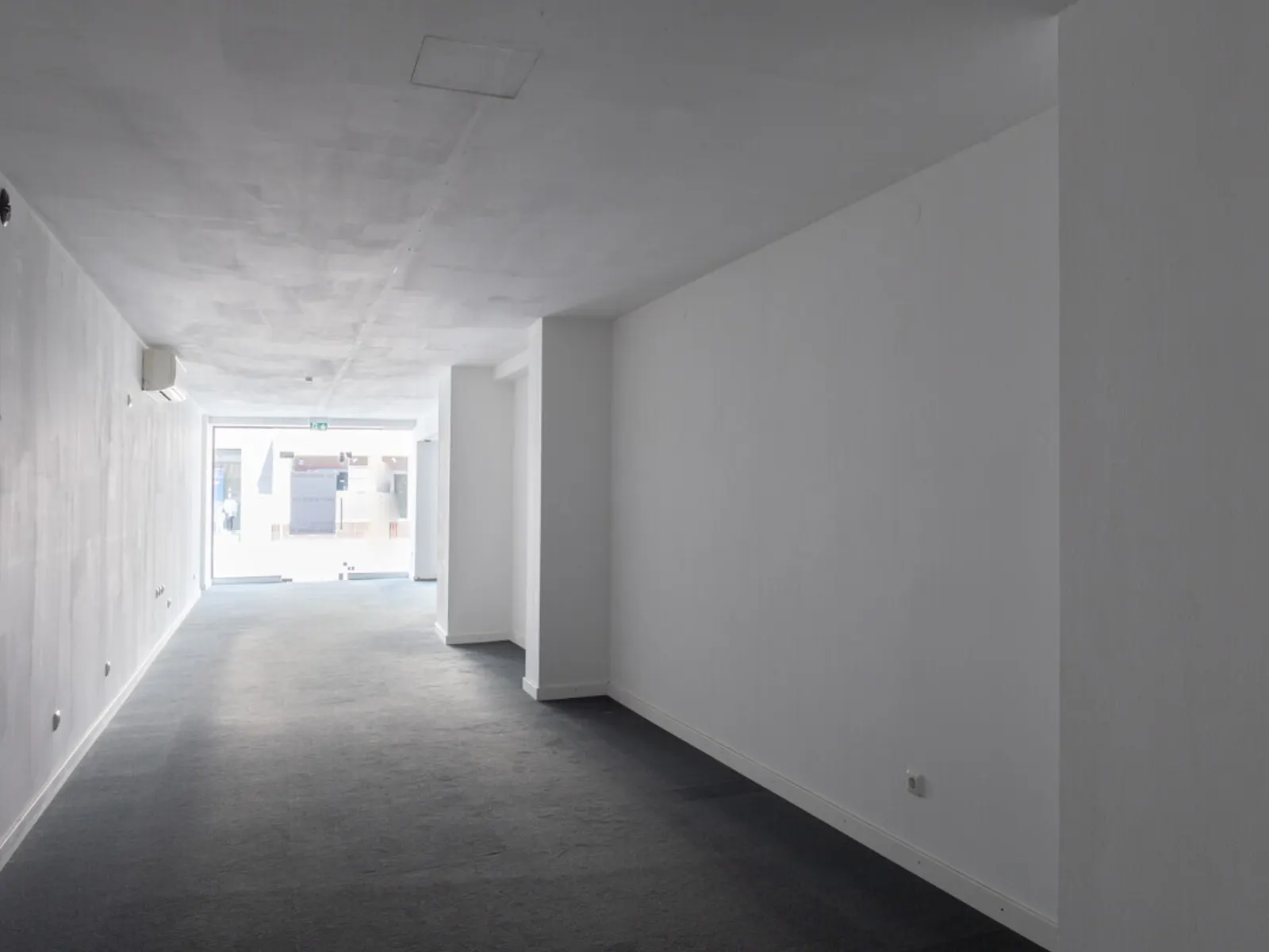 Zentrale Ladenfläche in der Altstadt - Bild 3