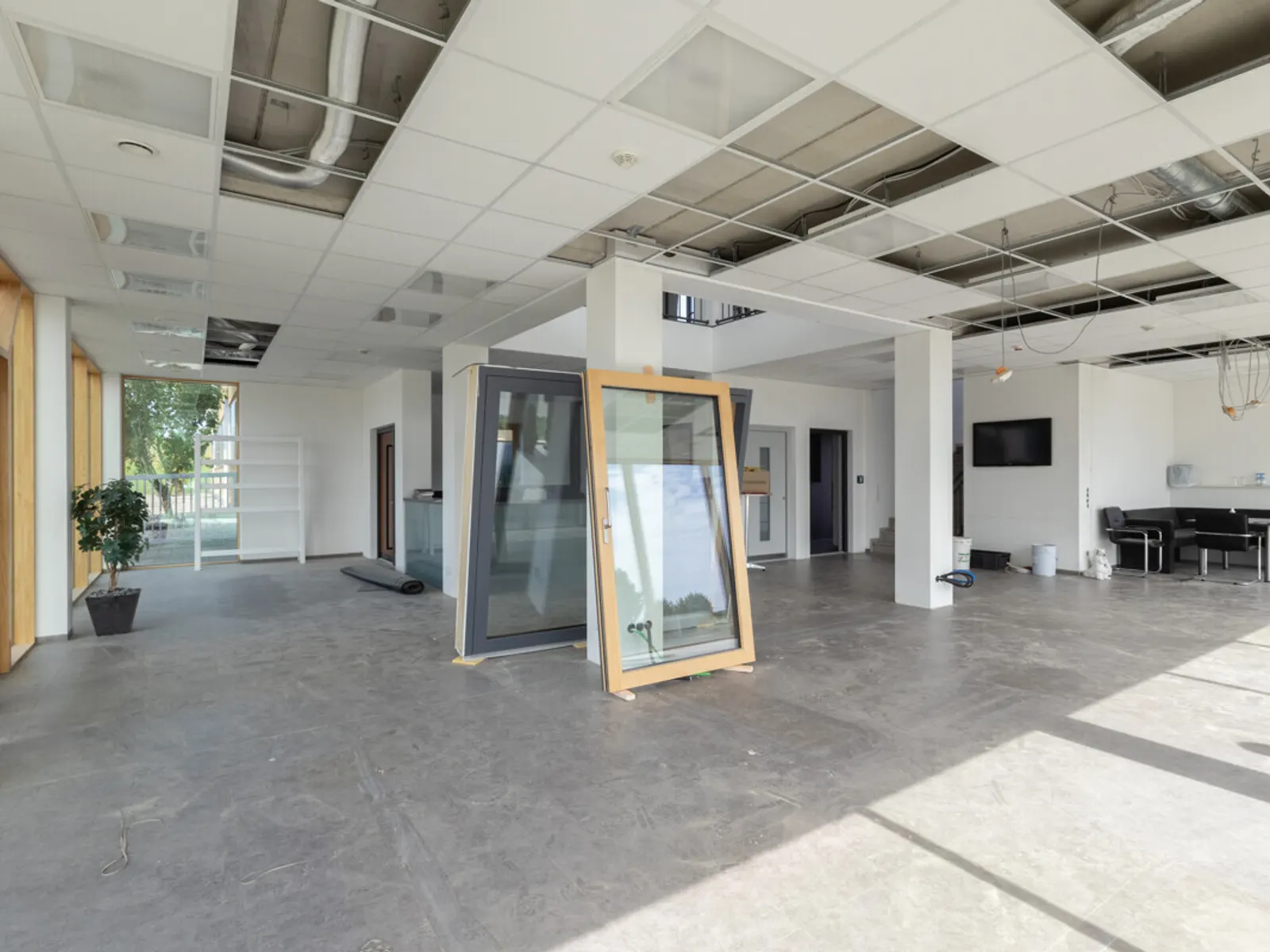 Repräsentatives Bürogebäude in Nassenfels - Bild 10