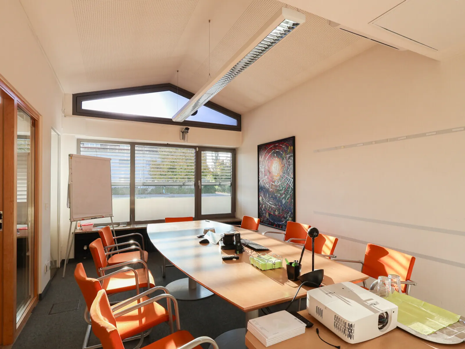 Gepflegte Büro-/Ladenfläche mit guter Sichtbarkeit und Parkmöglichkeiten - Bild 6