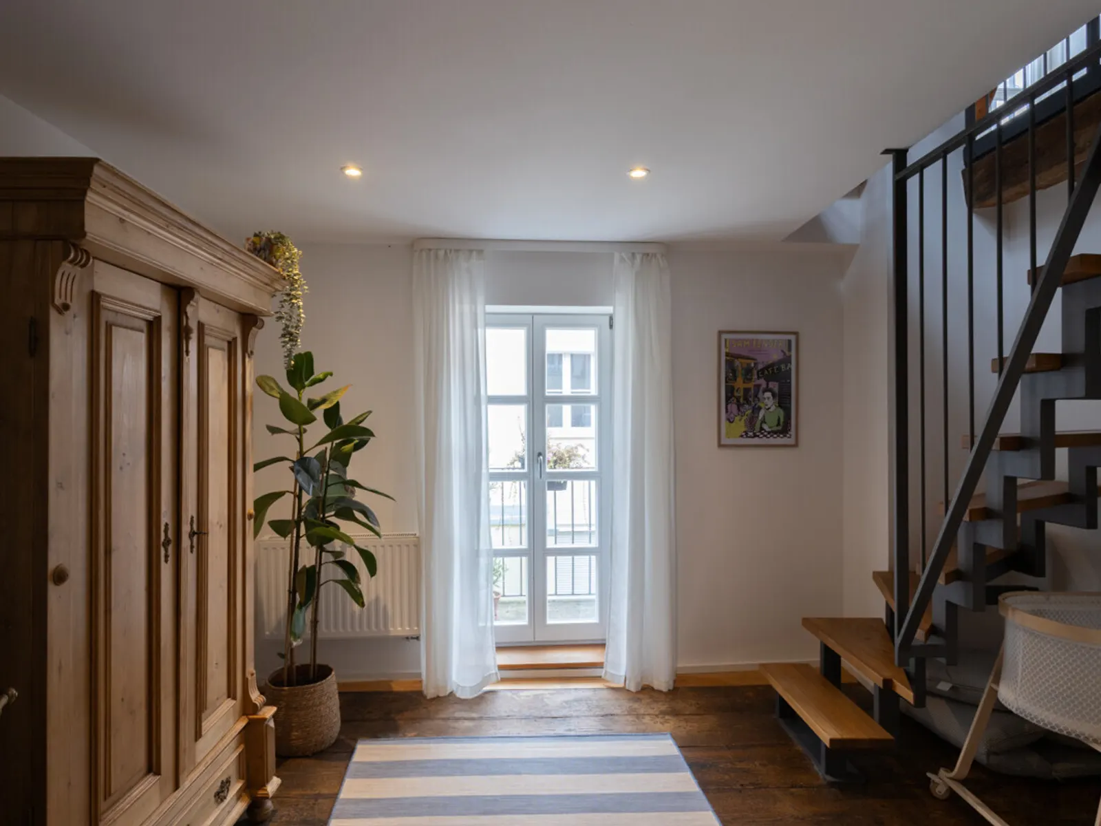 Liebevoll saniertes Denkmalobjekt - Stadtbauernhof mit 4-Wohnungen in der Innenstadt - Bild 7