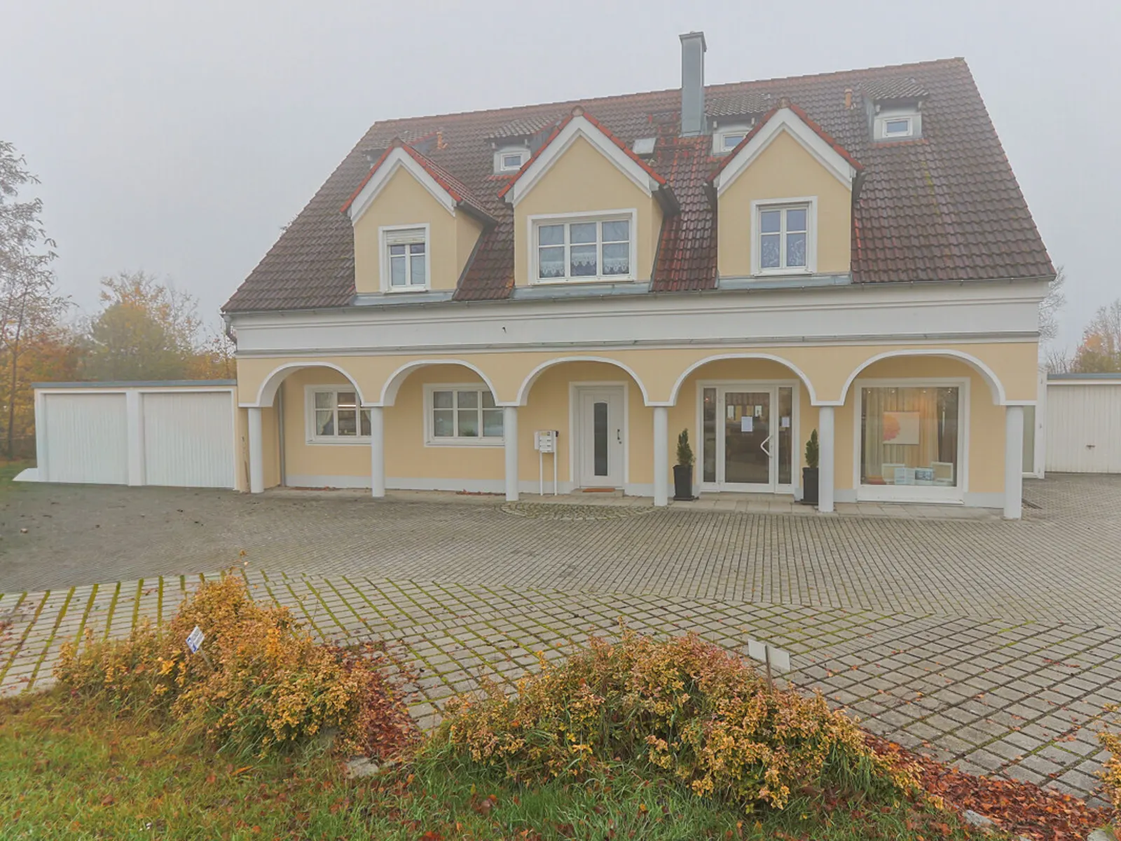 Ihr neuer Standort in Zuchering: Moderne Ladenfläche mit viel Potenzial! - Bild 20