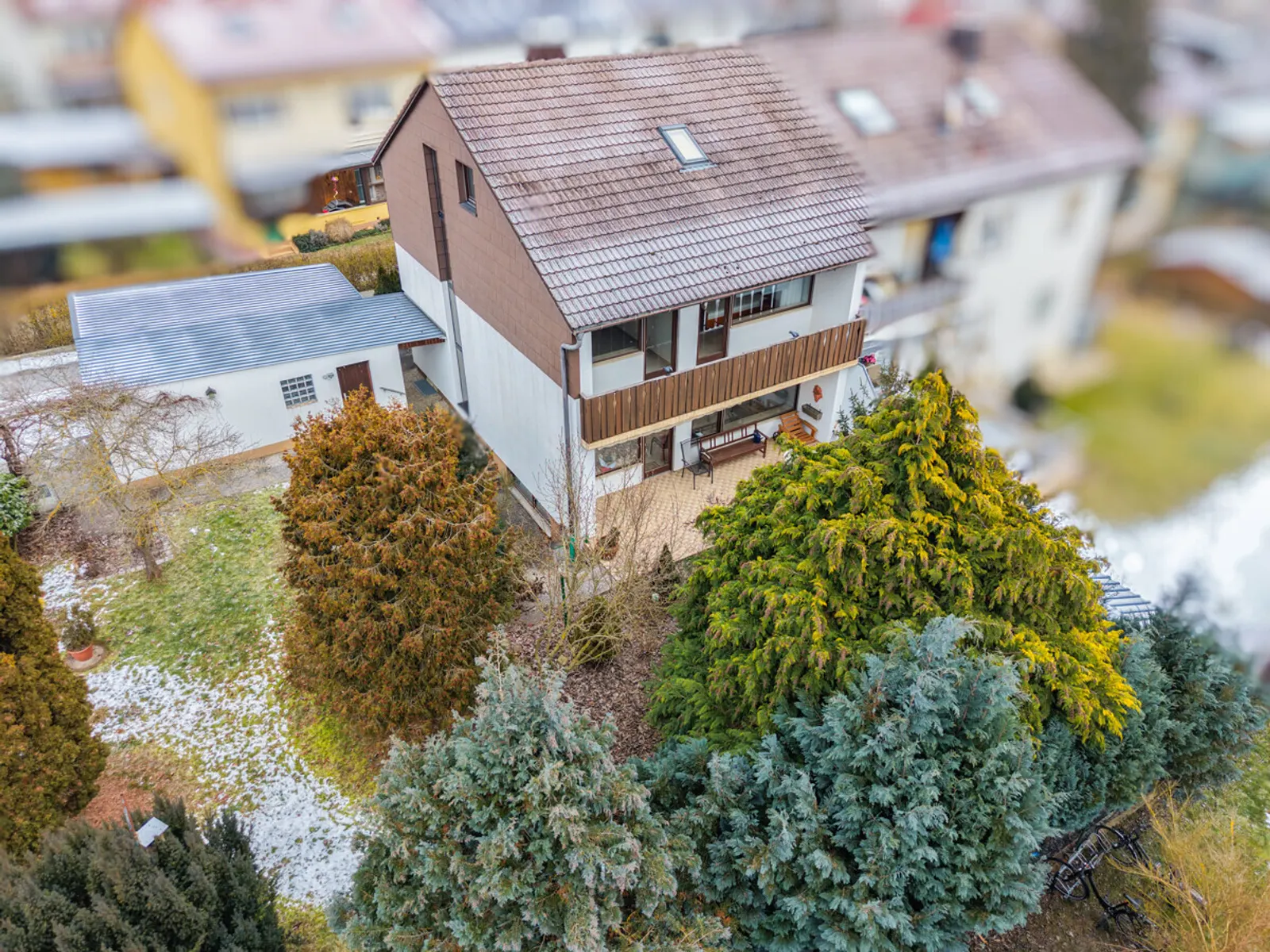 Ihr neues Zuhause in ruhiger Lage von Kösching: Doppelhaushälfte mit Gestaltungsspielraum - Bild 1