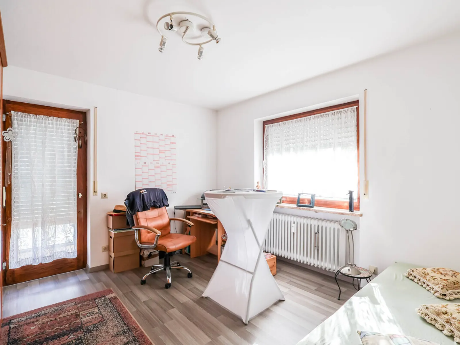 Jetzt vermieten, später selbst nutzen? 4-Zimmer-Wohnung mit Balkon & Garten in Gaimersheim! - Bild 2