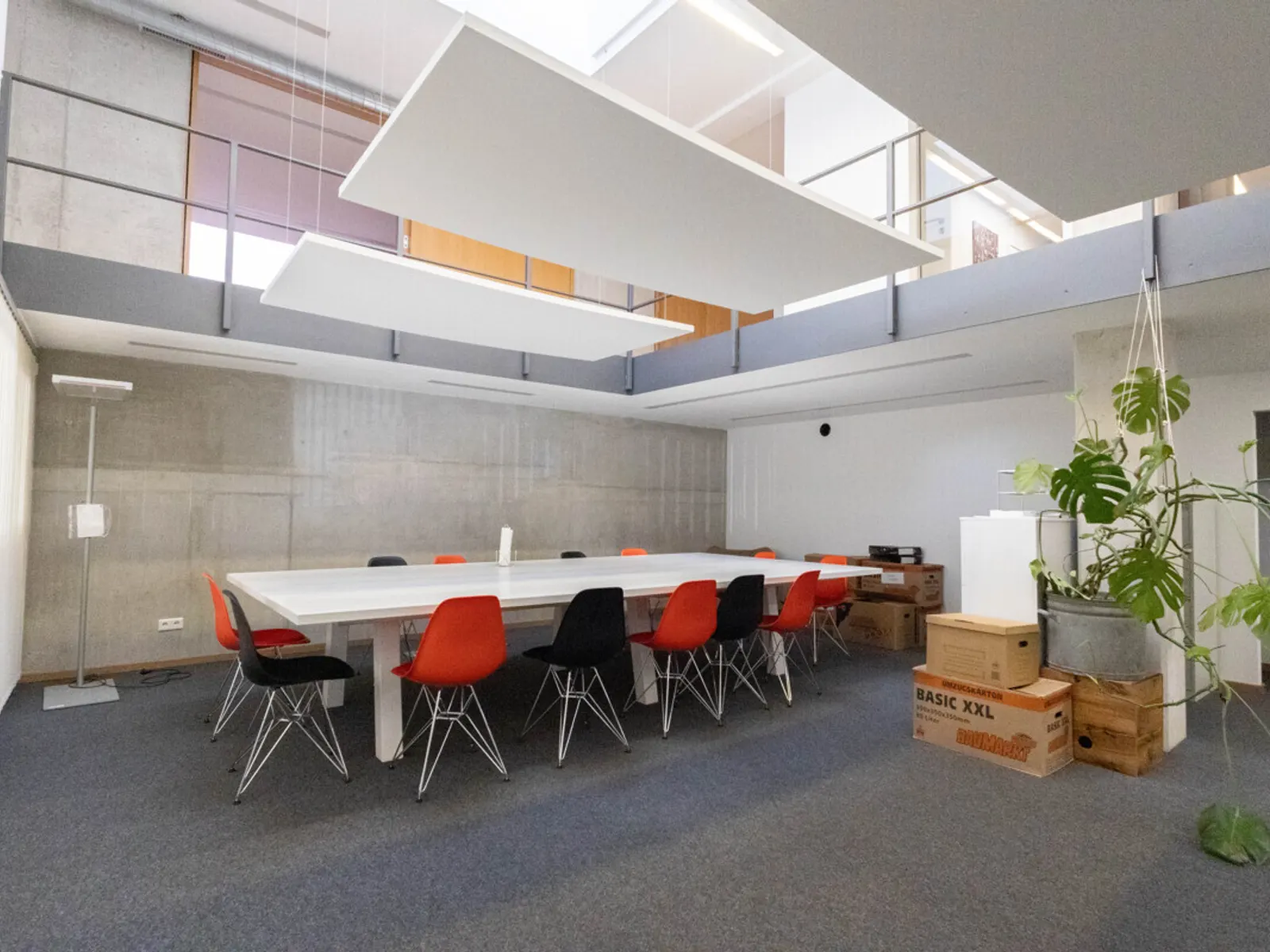 Moderne Büroräume in Ingolstadt Süd - Bild 1