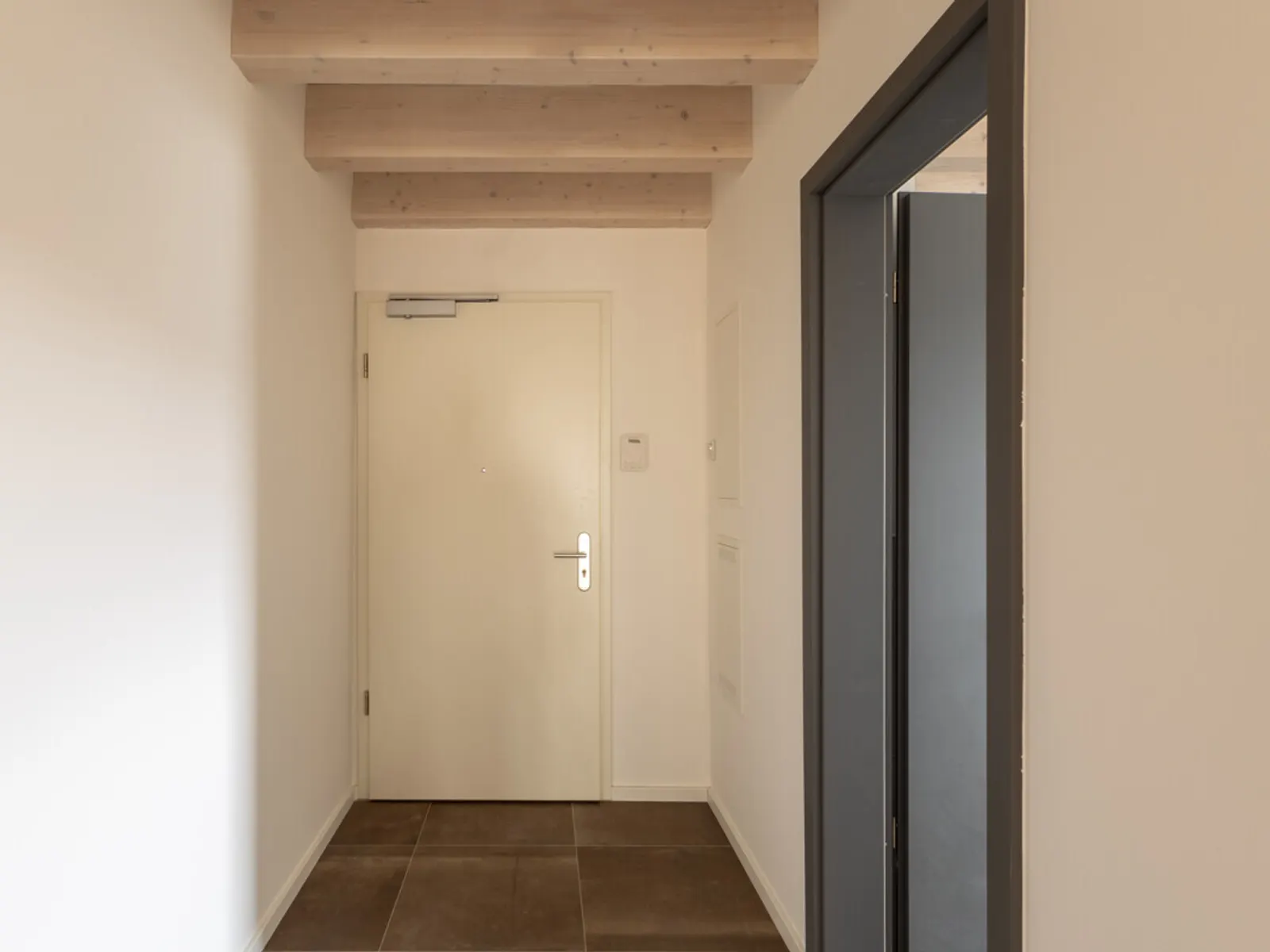 Hochwertige Neubauwohnung mit großer Terrasse im 1. Obergeschoss mit Aufzug! - Bild 11