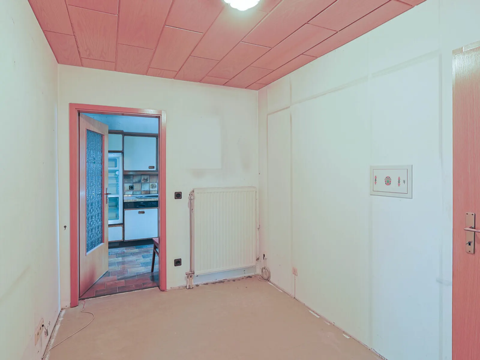 Handwerker gesucht - Reihenendhaus in Wettstetten mit großem Entwicklungspotenzial! - Bild 11