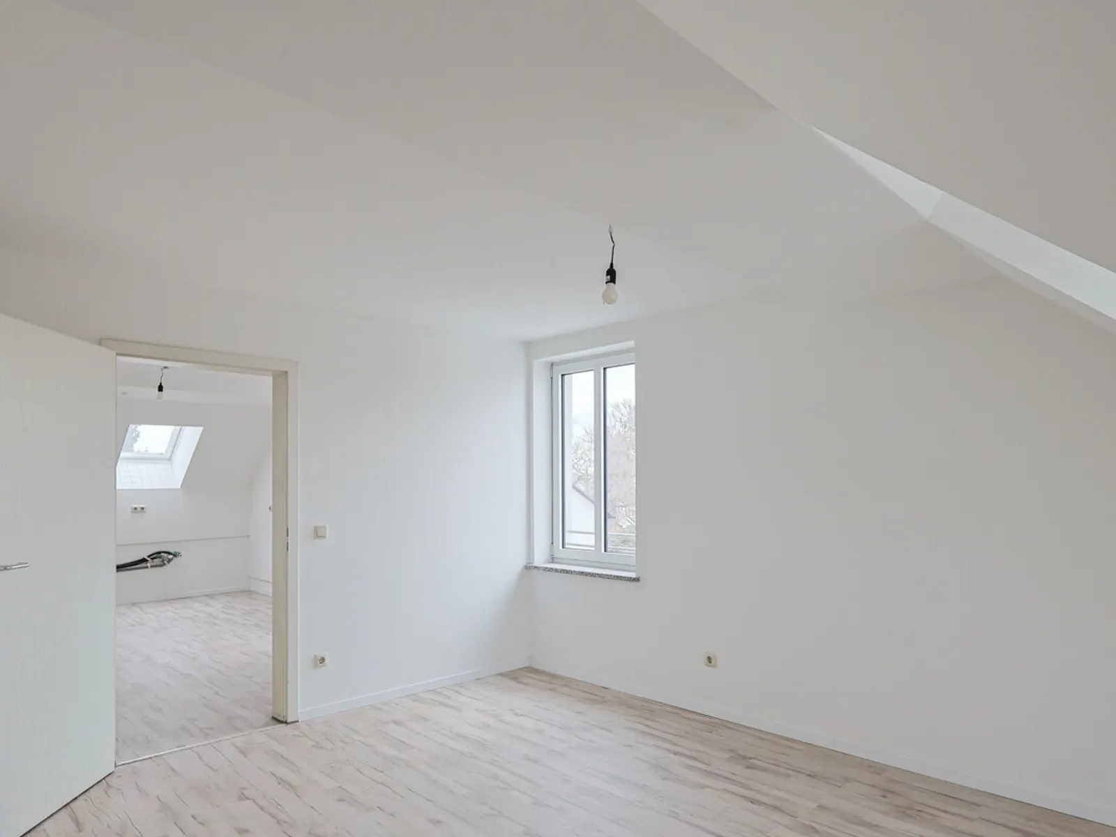 Gepflegte 2-Zimmer-Wohnung in guter Wohnlage - Bild 7
