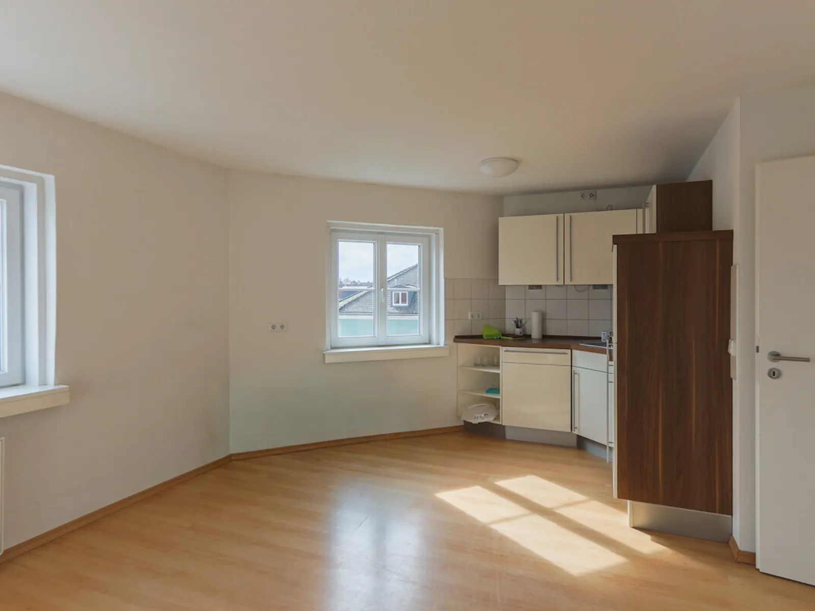 3-Zimmer-Wohnung mitten in der Innenstadt - Bild 4