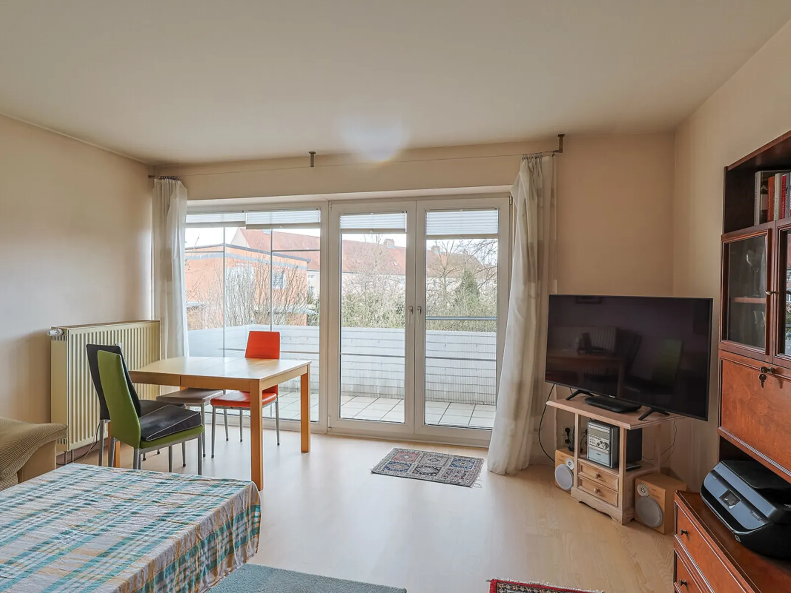 Raumwunder in Nordost - Gemütliche 3 Zimmer mit Südbalkon - Bild 2