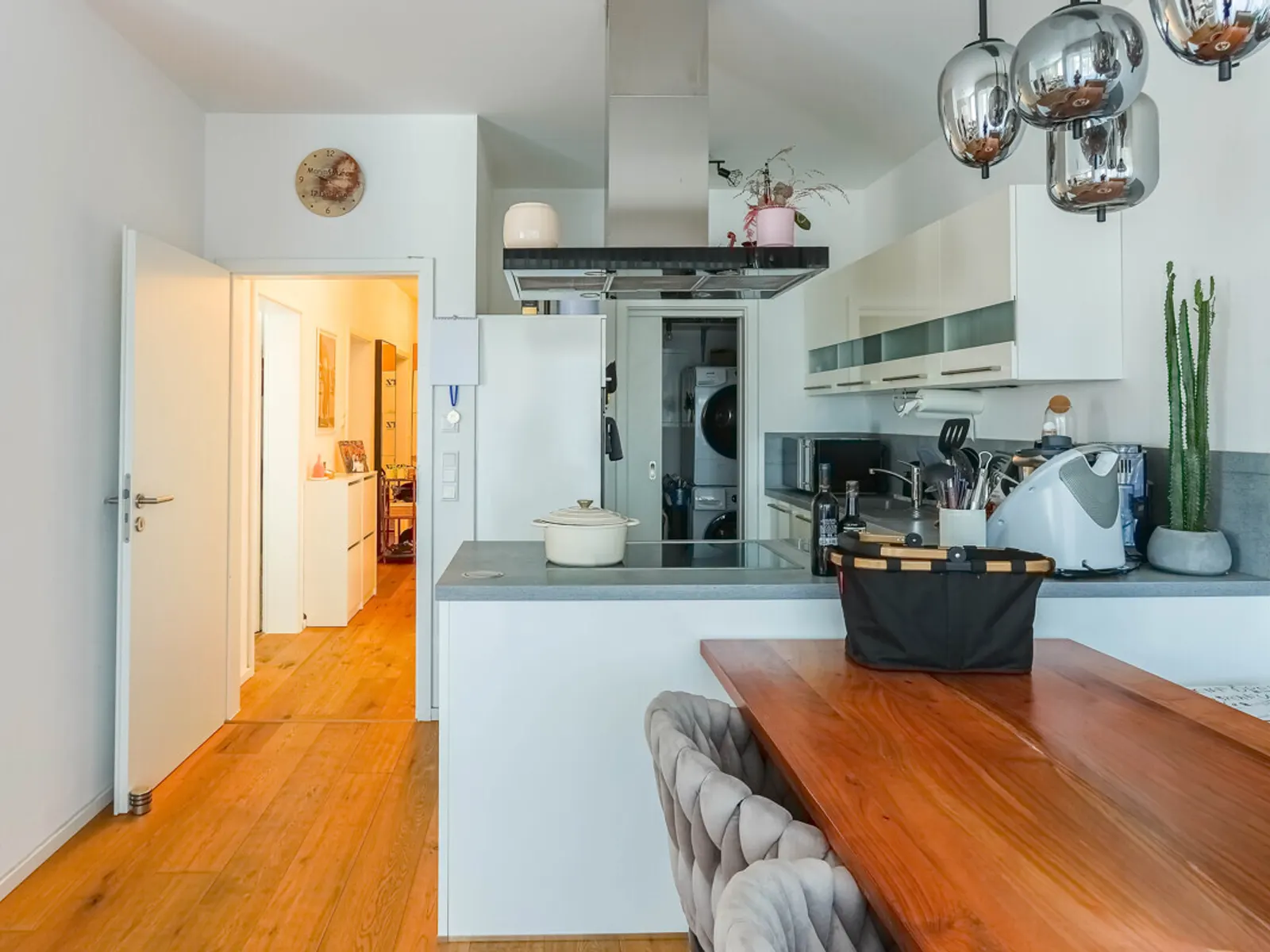 Große 3-Zimmer-Wohnung in Kösching - Bild 4