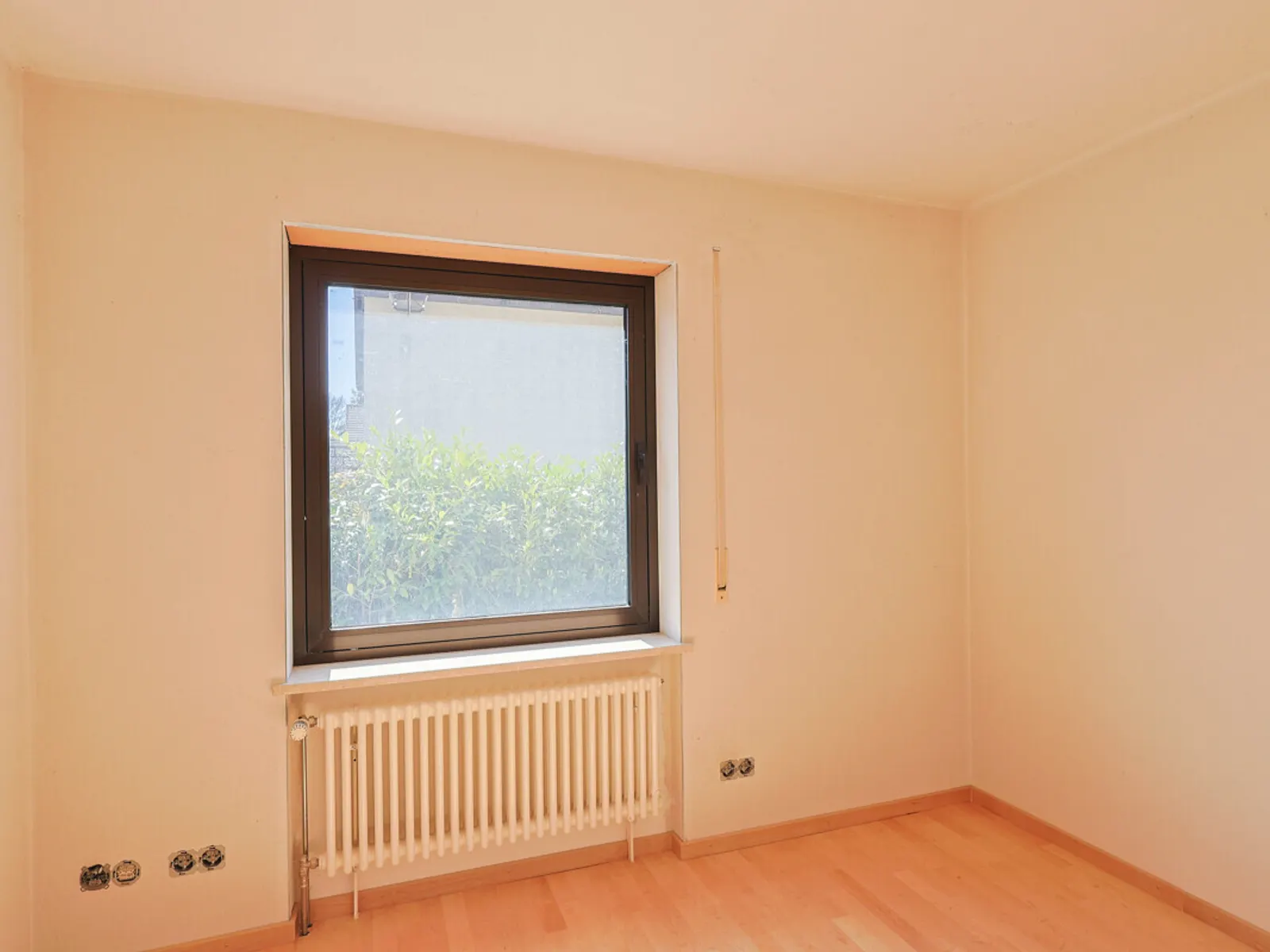 Einfamilienhaus mit großem Grundstück im begehrten Ingolstädter Westen - Bild 7