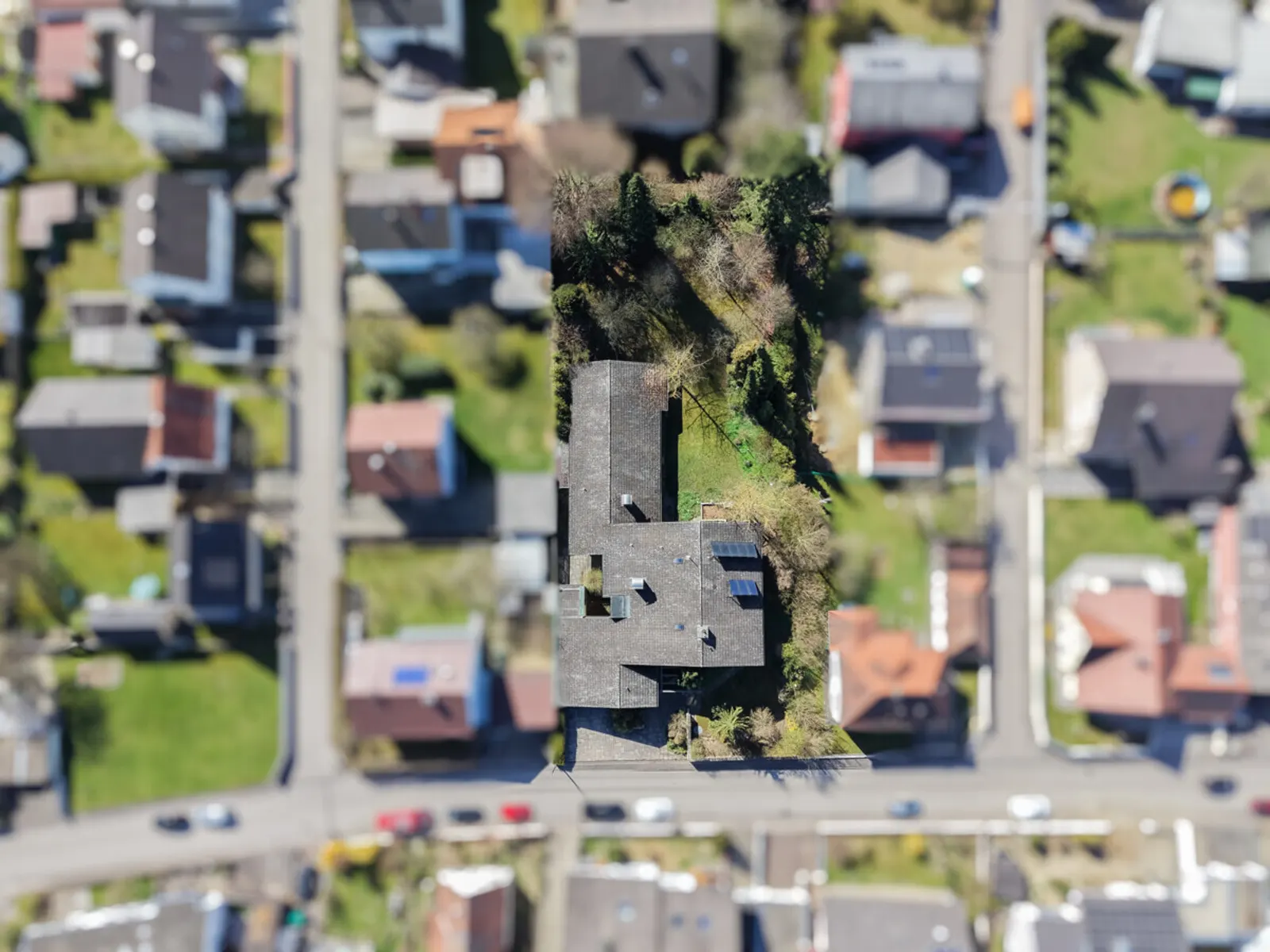 Seltene Gelegenheit: Exklusive Villa mit Indoor-Pool und weitläufigem Grundstück in Gaimersheim - Bild 2