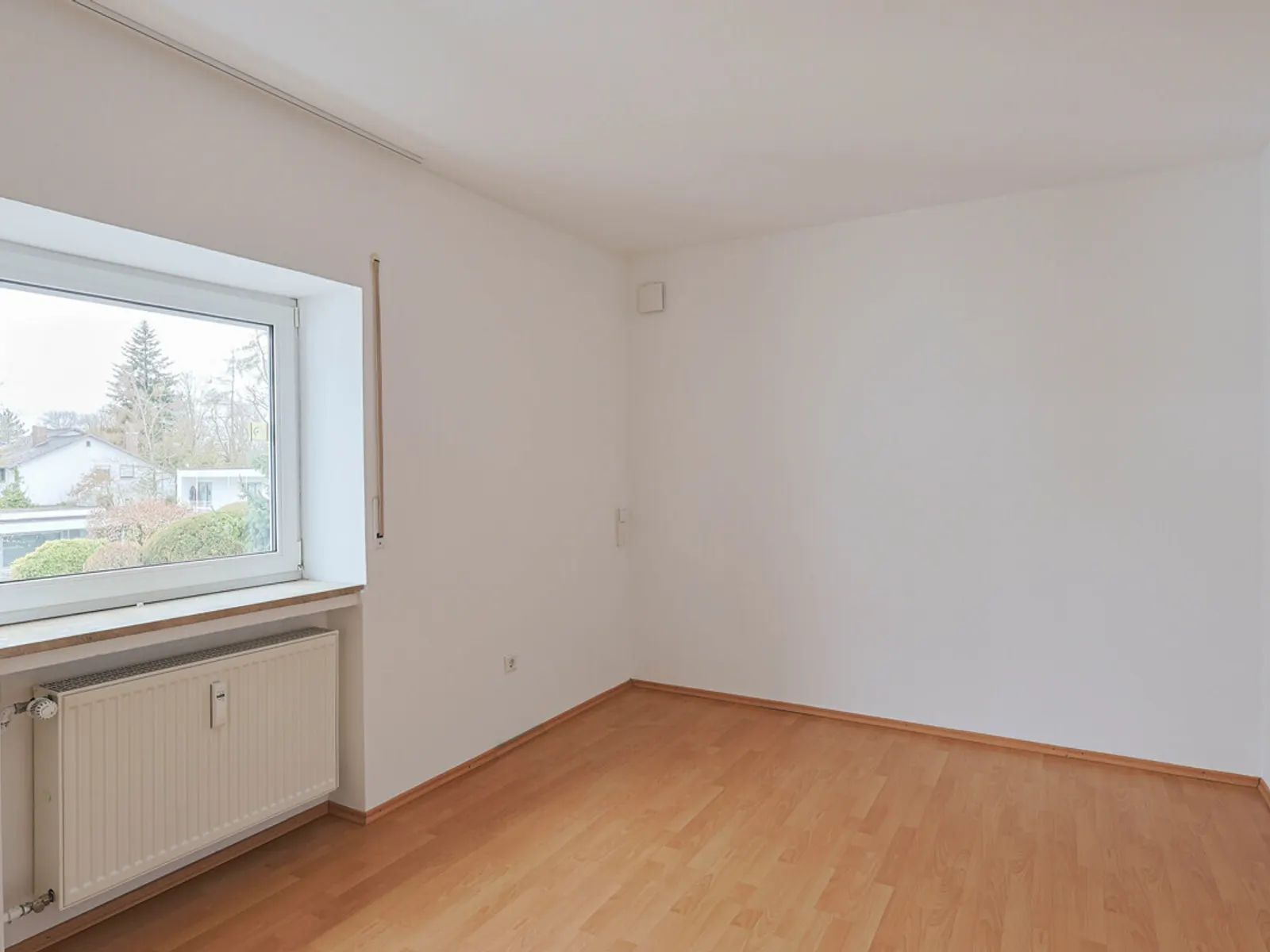 Tolle 3-Zimmer-Wohnung mit Balkon im alten Westviertel - Bild 4