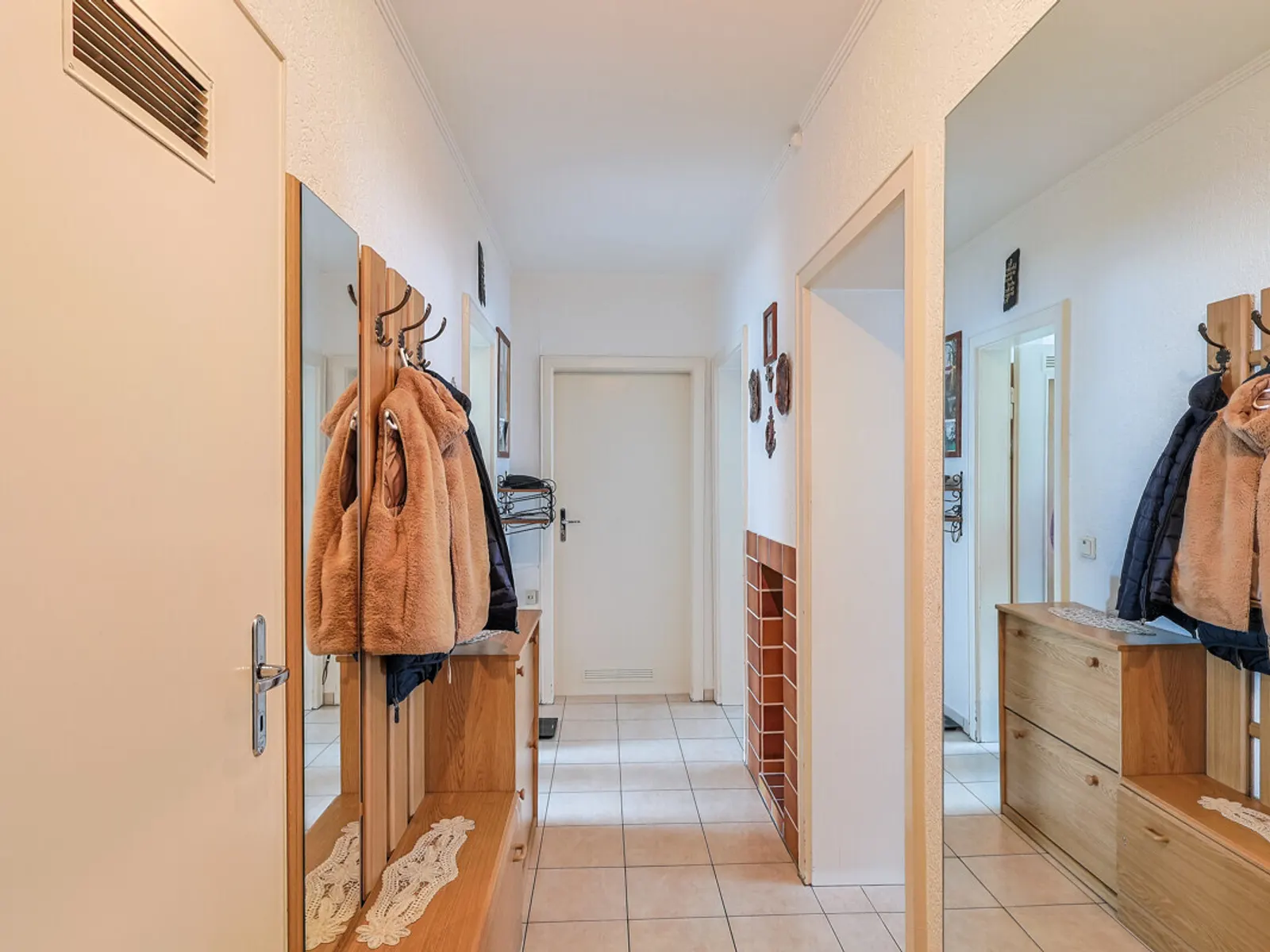 4-Zimmer-Wohnung mit viel Gestaltungsspielraum im Augustinviertel - Bild 9