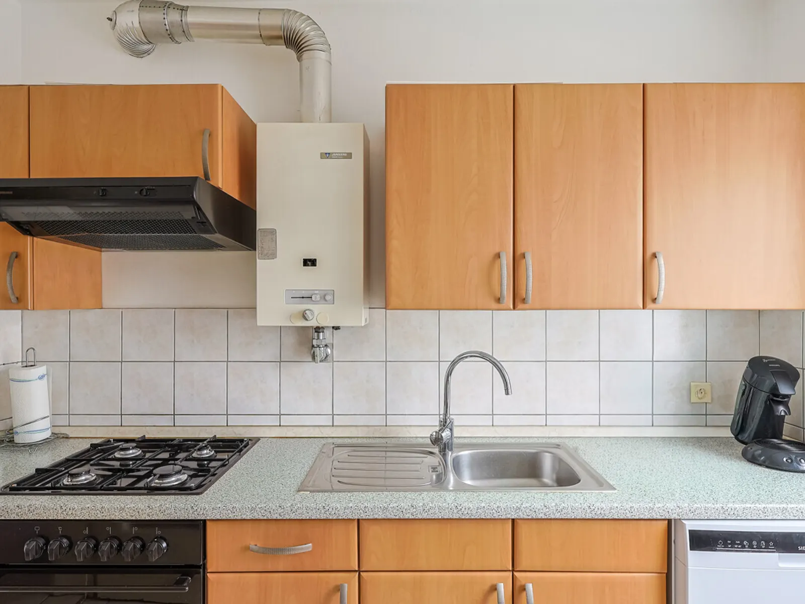 4-Zimmer-Wohnung mit viel Gestaltungsspielraum im Augustinviertel - Bild 8