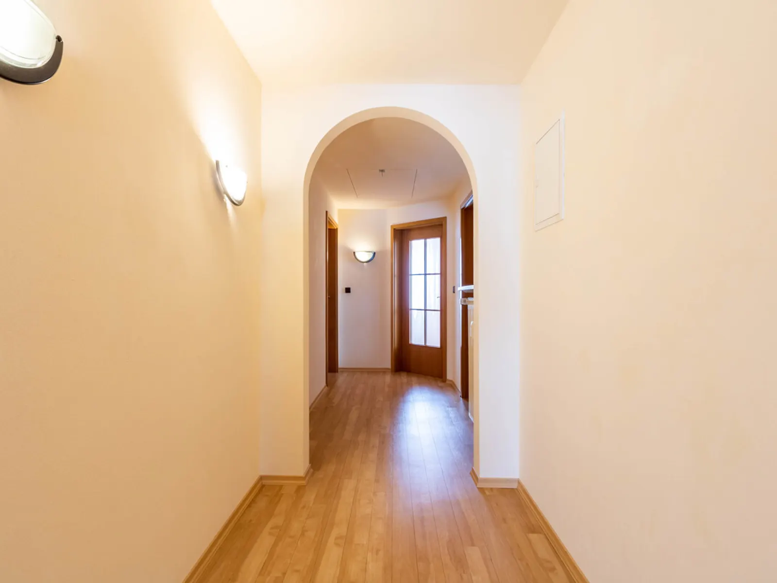 Großzügige 3-Zimmer-Dachgeschoss-Wohnung - Bild 4