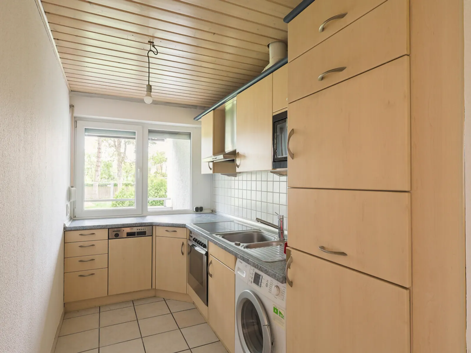 Wohnen mit Urlaubsflair: 3-Zimmer-Wohnung in Ingolstadt mit Gemeinschaftspool - Bild 5