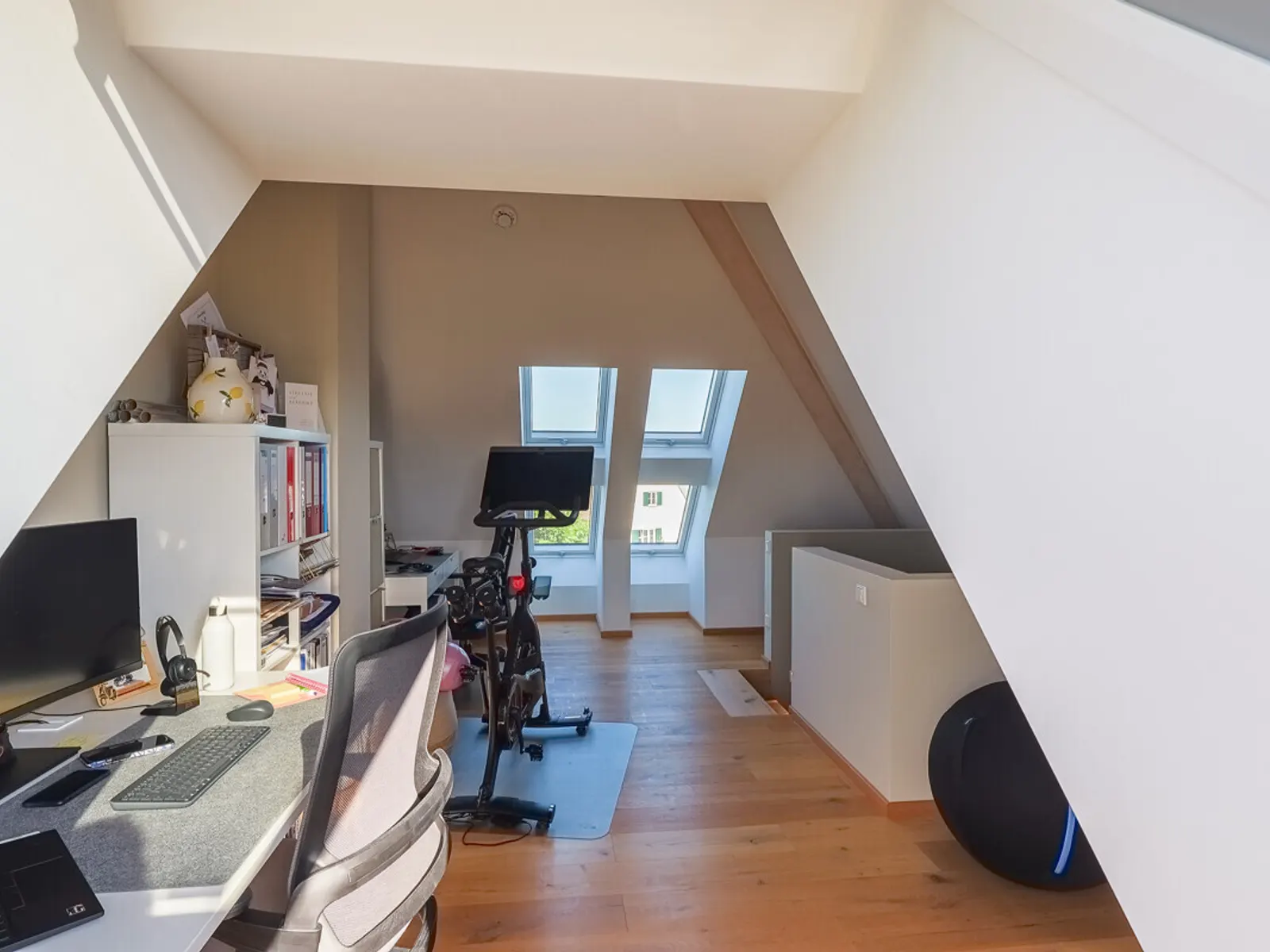 Exklusive Wohnung über zwei Etagen - Bild 16