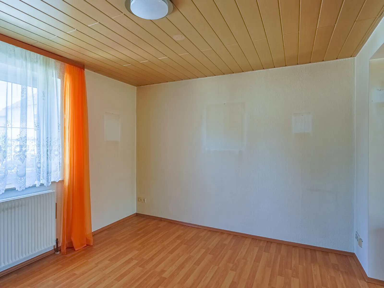 Bastler aufgepasst! Gemütliches Einfamilienhaus in Ingolstadt Nord-Ost - Bild 6