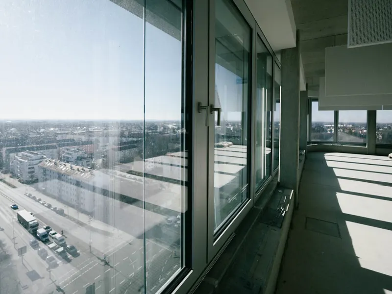 Neubau-Büroflächen im Donau Tower
