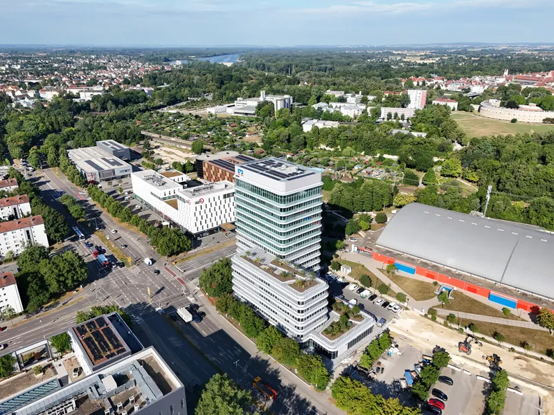 Neubau-Büroflächen im Donau Tower