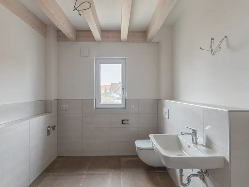 Hochwertige Neubauwohnung mit großer Terrasse im 1. Obergeschoss mit Aufzug!