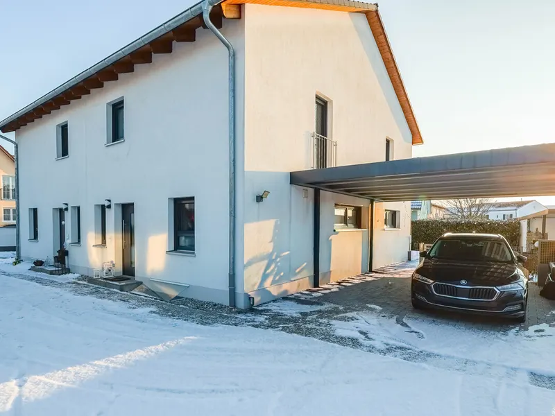 Neuwertige, gut durchdachte DHH