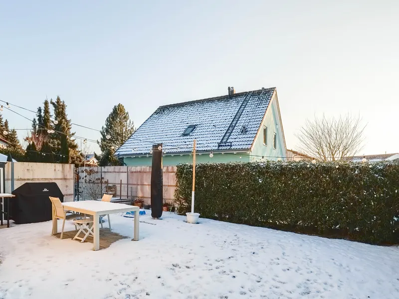 Neuwertige, gut durchdachte DHH