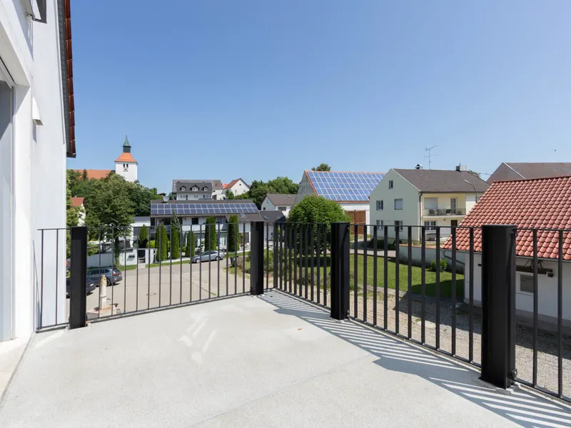 Irgertsheim: Hochwertige Etagenwohnung in ruhiger Lage