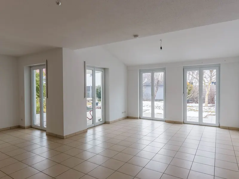 Gepflegte Doppelhaushälfte mit großem Garten in Mailing