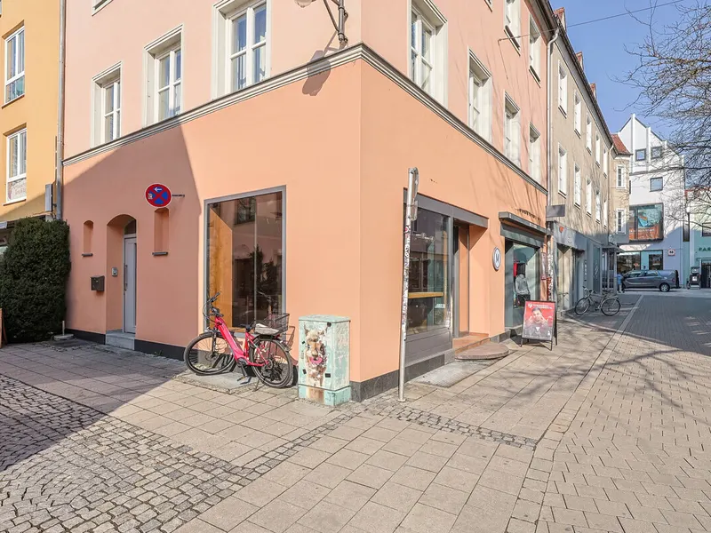 Kleiner Laden in IN-Mitte mit hoher Frequenz