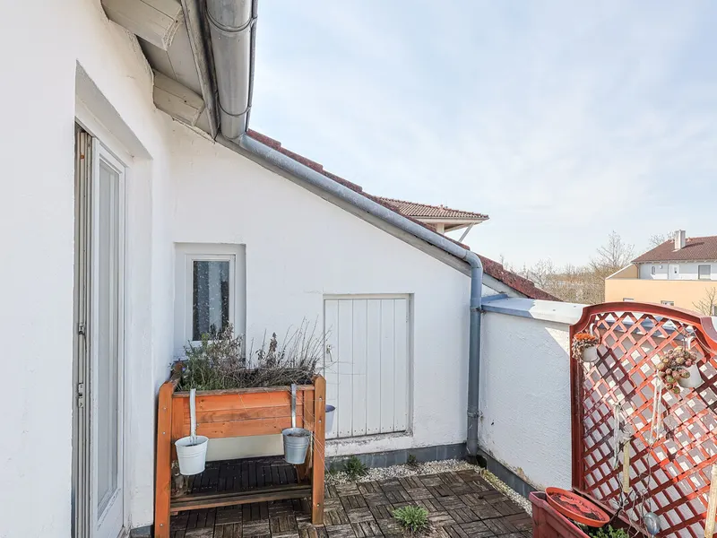 Lichtdurchflutete 2,5-Zimmer mit zwei Balkonen