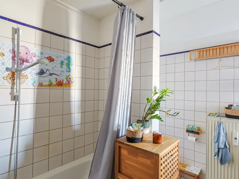 Lichtdurchflutete 2,5-Zimmer mit zwei Balkonen