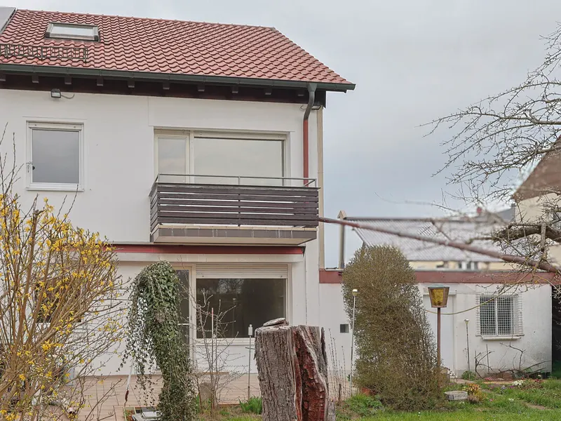 Perfekt für die Familie: Gemütliches Reiheneckhaus in Ingolstadt