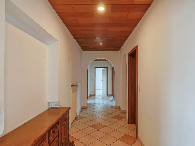 Einfamilienhaus mit Ausbaureserve in Gerolfing