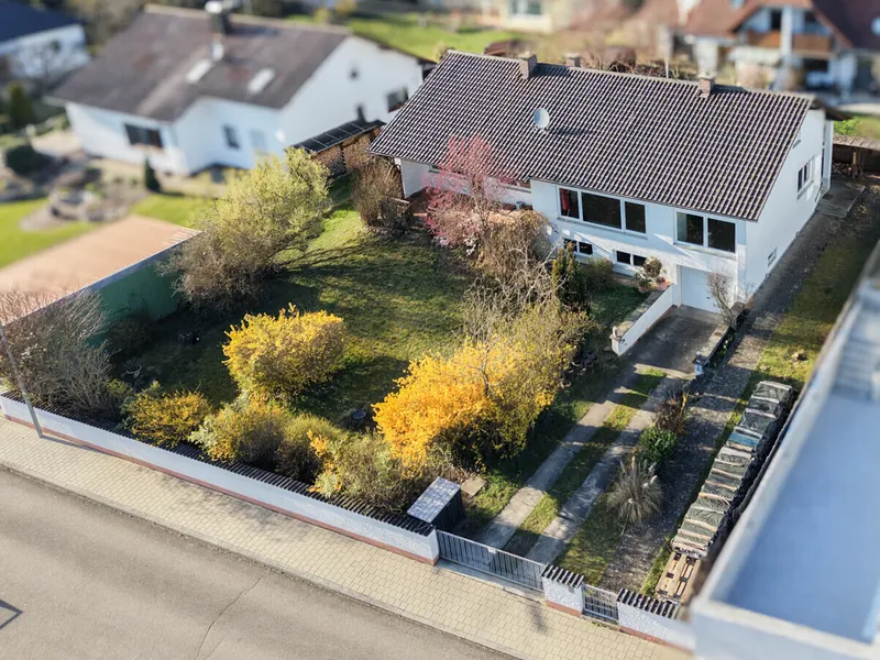 Einfamilienhaus mit Ausbaureserve in Gerolfing