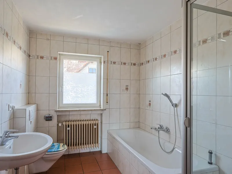 Einfamilienhaus mit Ausbaureserve in Gerolfing