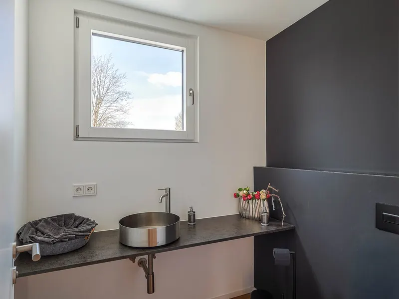 Modernes Einfamilienhaus mit integrierter Büroetage