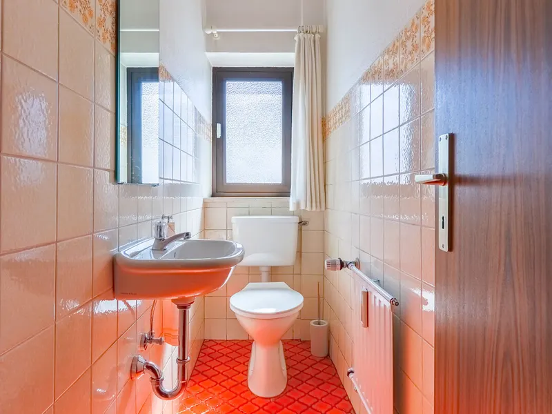 Dreifamilienhaus mit Hinterliegergrundstück in Ingolstadt-Süd