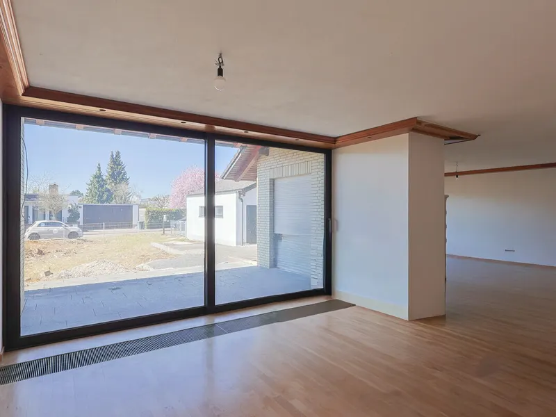 Einfamilienhaus mit großem Grundstück im begehrten Ingolstädter Westen