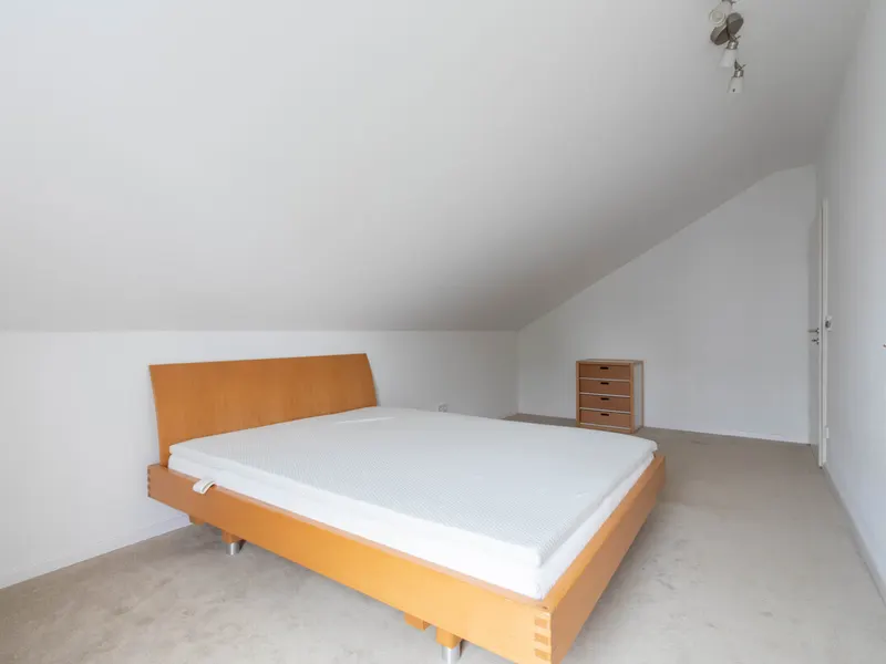 4-Zimmer-Dachgeschosswohnung mit Balkon
