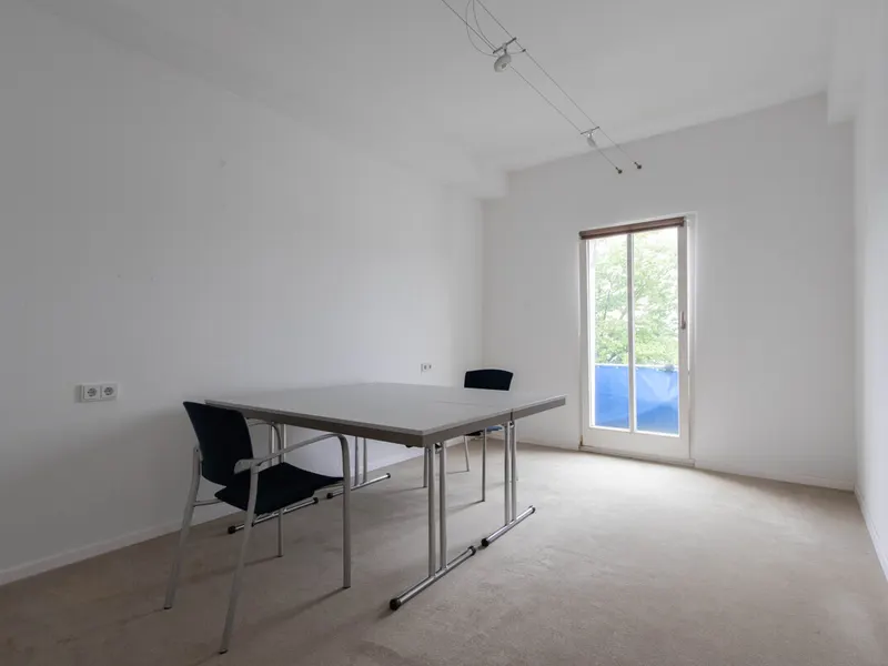 4-Zimmer-Dachgeschosswohnung mit Balkon
