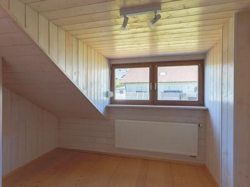 Großzügige, helle Wohnung im Grünen!