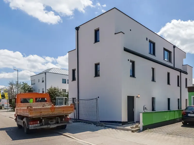 Neuwertige 3-Zimmer-Wohnung auf 2 Etagen in zentraler Lage