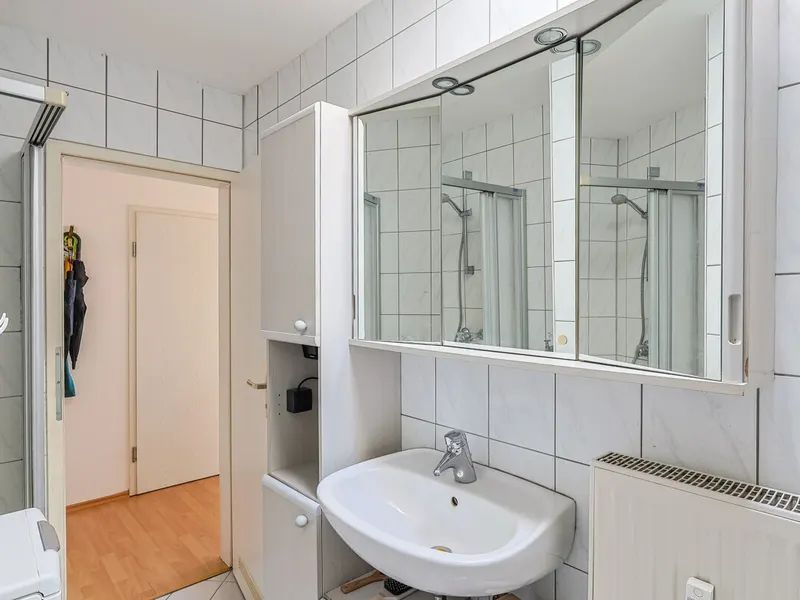 Zweifacher Balkon, viel Licht, viel Platz: Attraktive 3-Zimmer-Dachgeschosswohnung