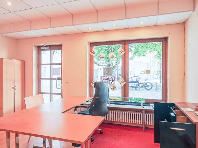 Klein, fein, professionell: Bürofläche mit TG-Stellplatz in der Innenstadt