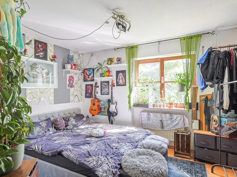 Erbbaurecht! Vermietete 2-Zimmer-Wohnung in Ingolstadt Süd mit umlaufendem Garten!