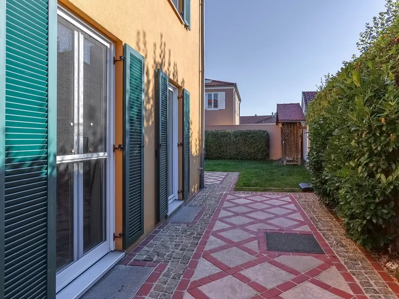Ihr neues Zuhause in Gerolfing – gepflegte Doppelhaushälfte mit Garten und Südwest-Terrasse!
