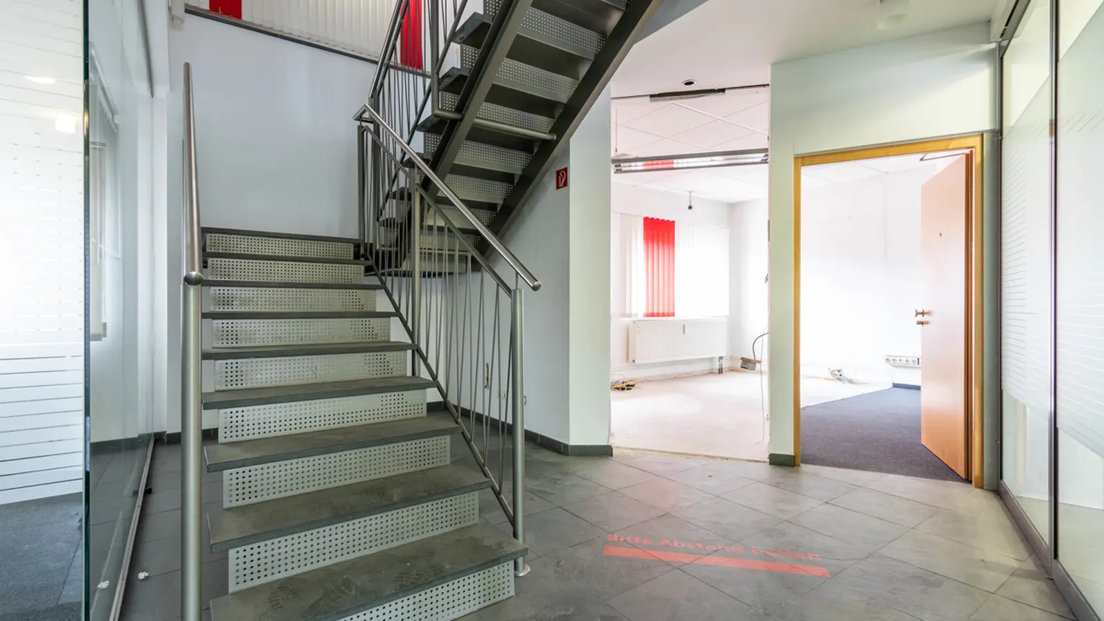 Bürofläche in frequentierter Lage unweit der Innenstadt - Bild 9